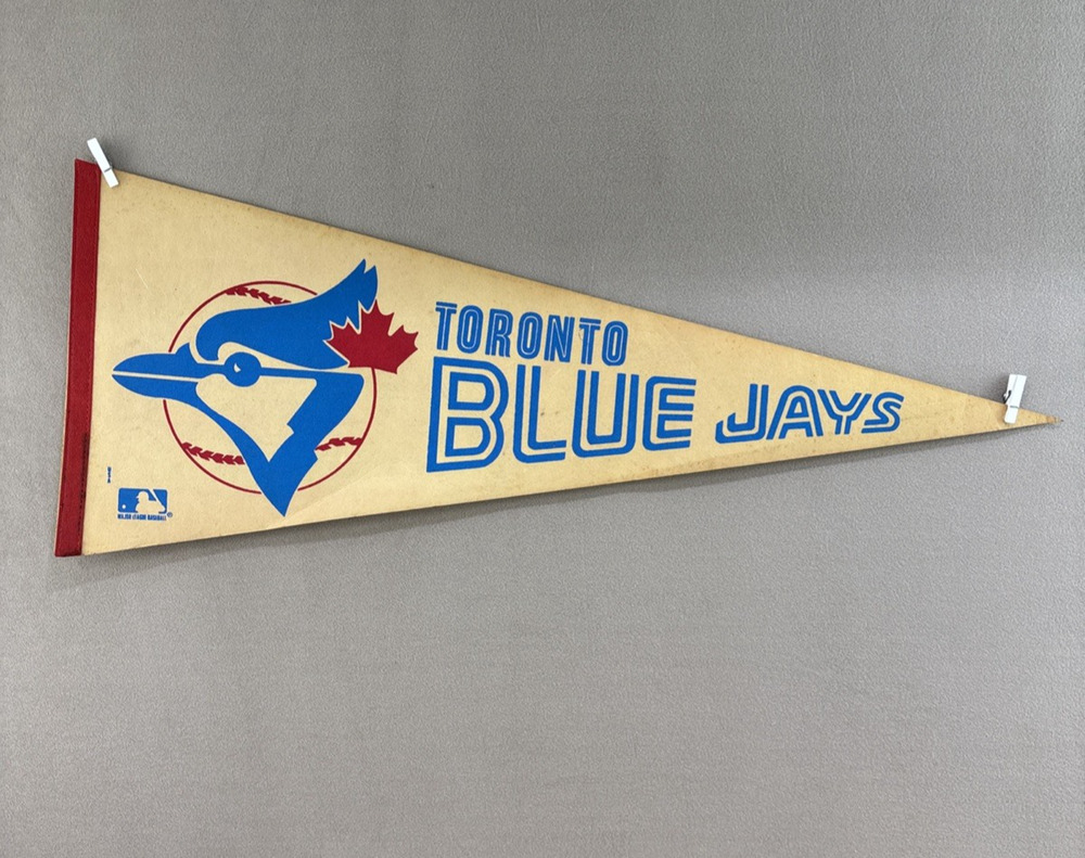 VINTAGE 1970s TORONTO BLUE JAYS MLB Baseball Pennant 30X12 Full Size